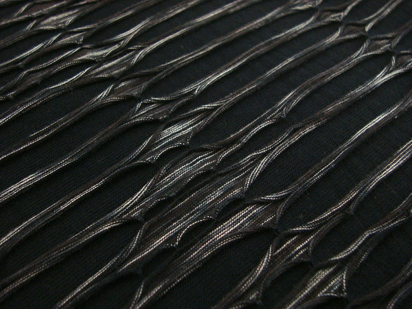 2006 Laser-Cut Overlaid Knit Sleeveless Top