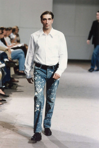 1998 Vintage Sanded Broken Denim Painter Jeans (Medium/Light Wash)