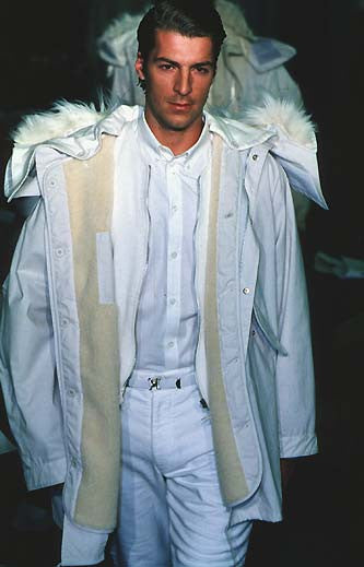 1998 Padded Coated Polyester Liner Vest with Asymmetric Pocket