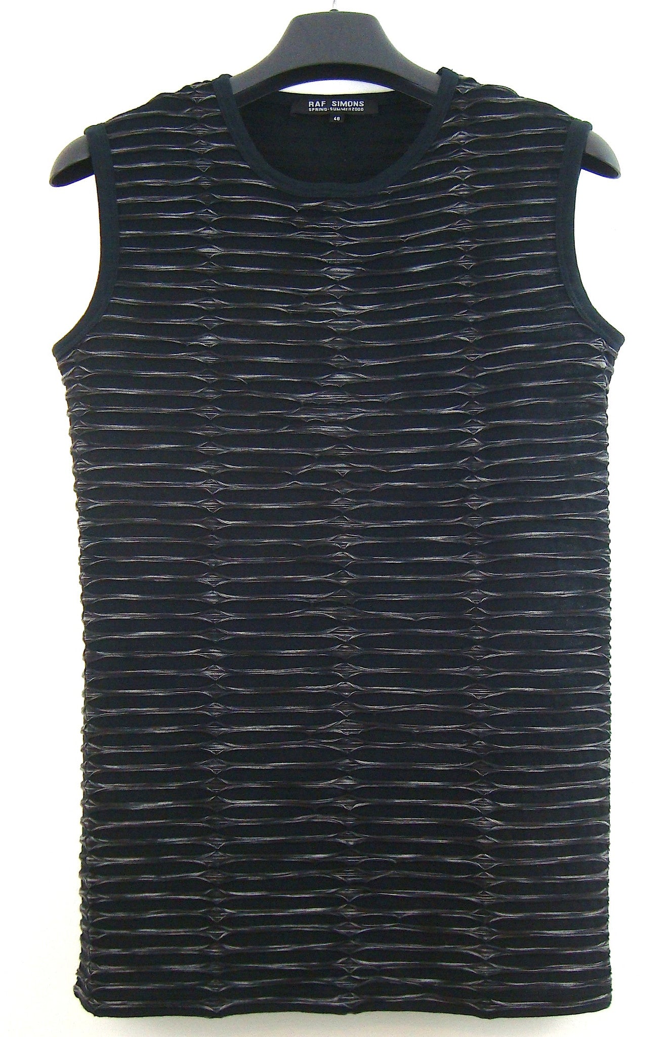 2006 Laser-Cut Overlaid Knit Sleeveless Top