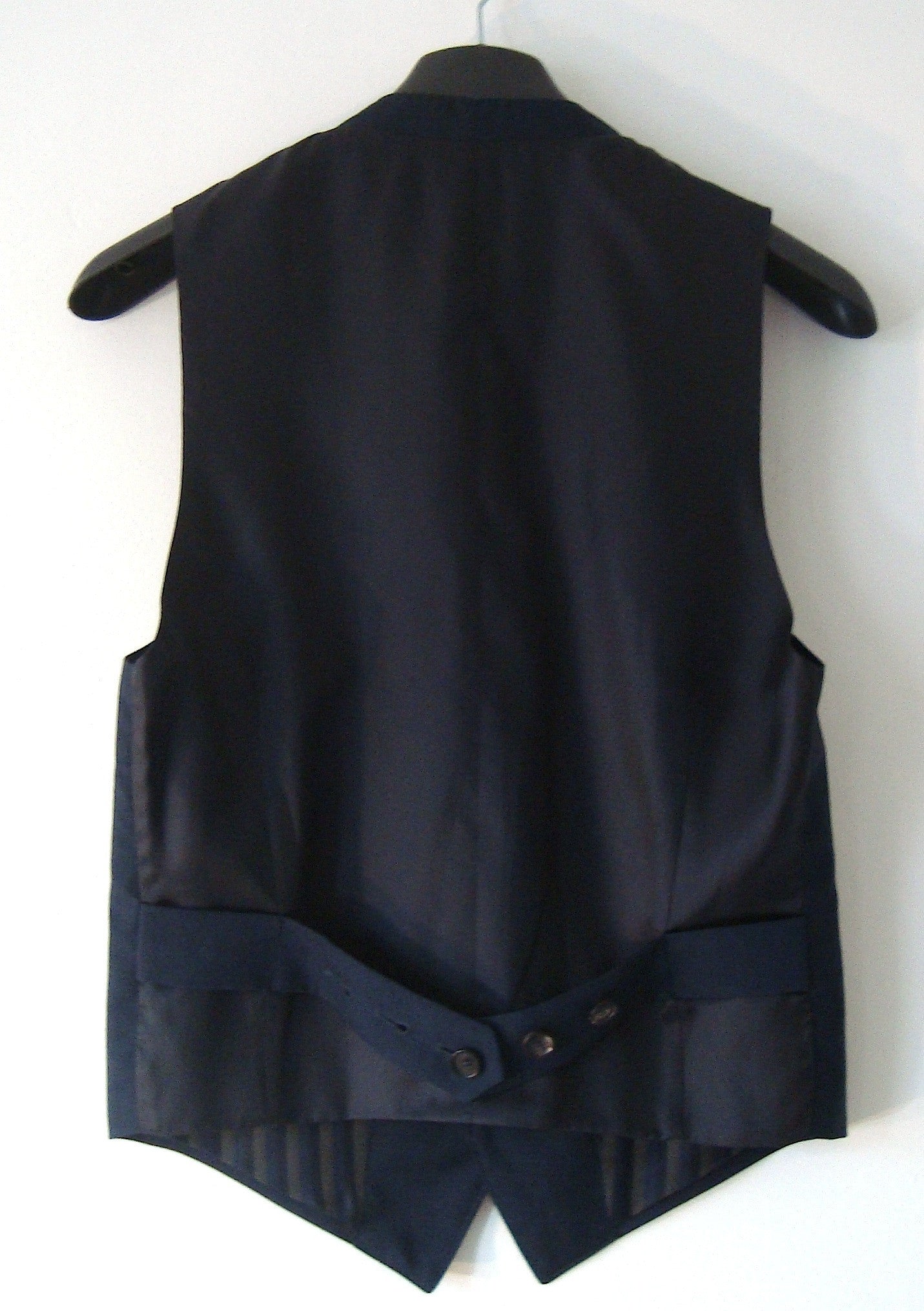 2006 Slim Tailored Waistcoat in Navy Blue