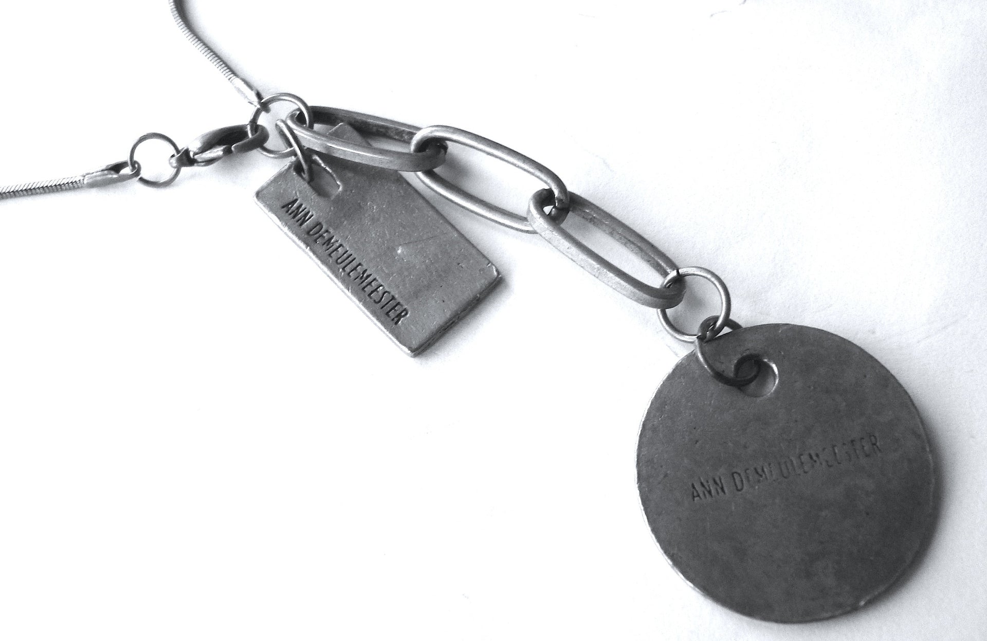 ANN DEMEULEMEESTER Archive ネックレス DSC03814.JPG?v=1571271379&