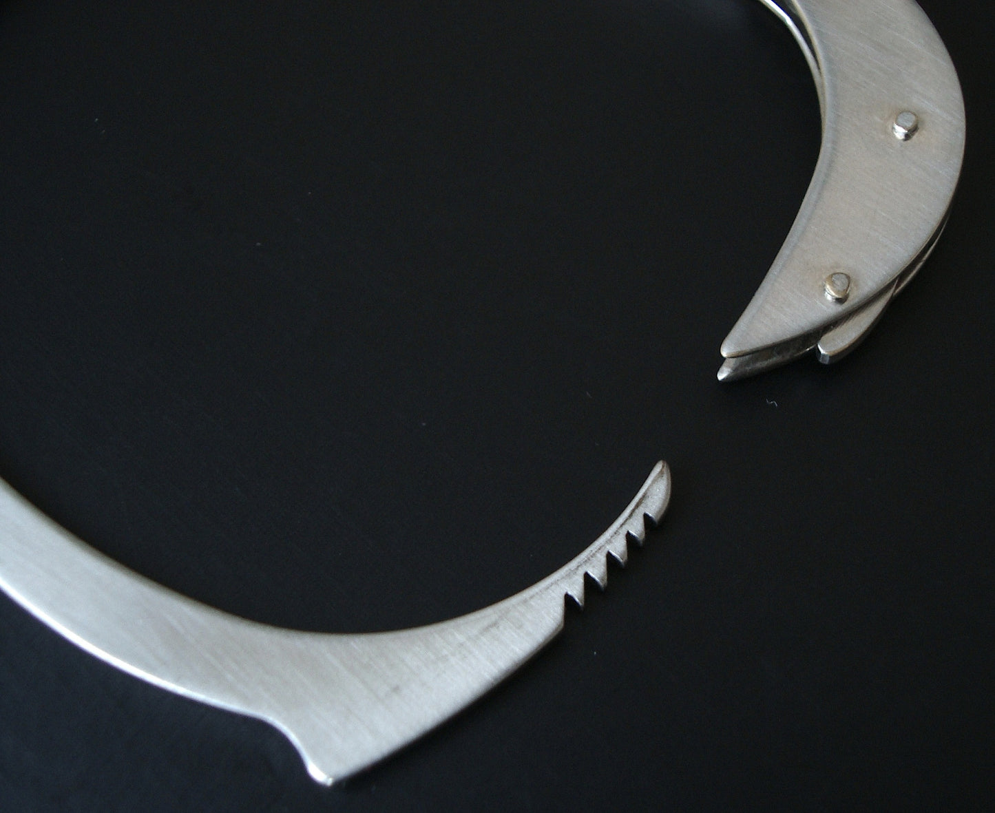 2004 Men's Handcuff Bracelet