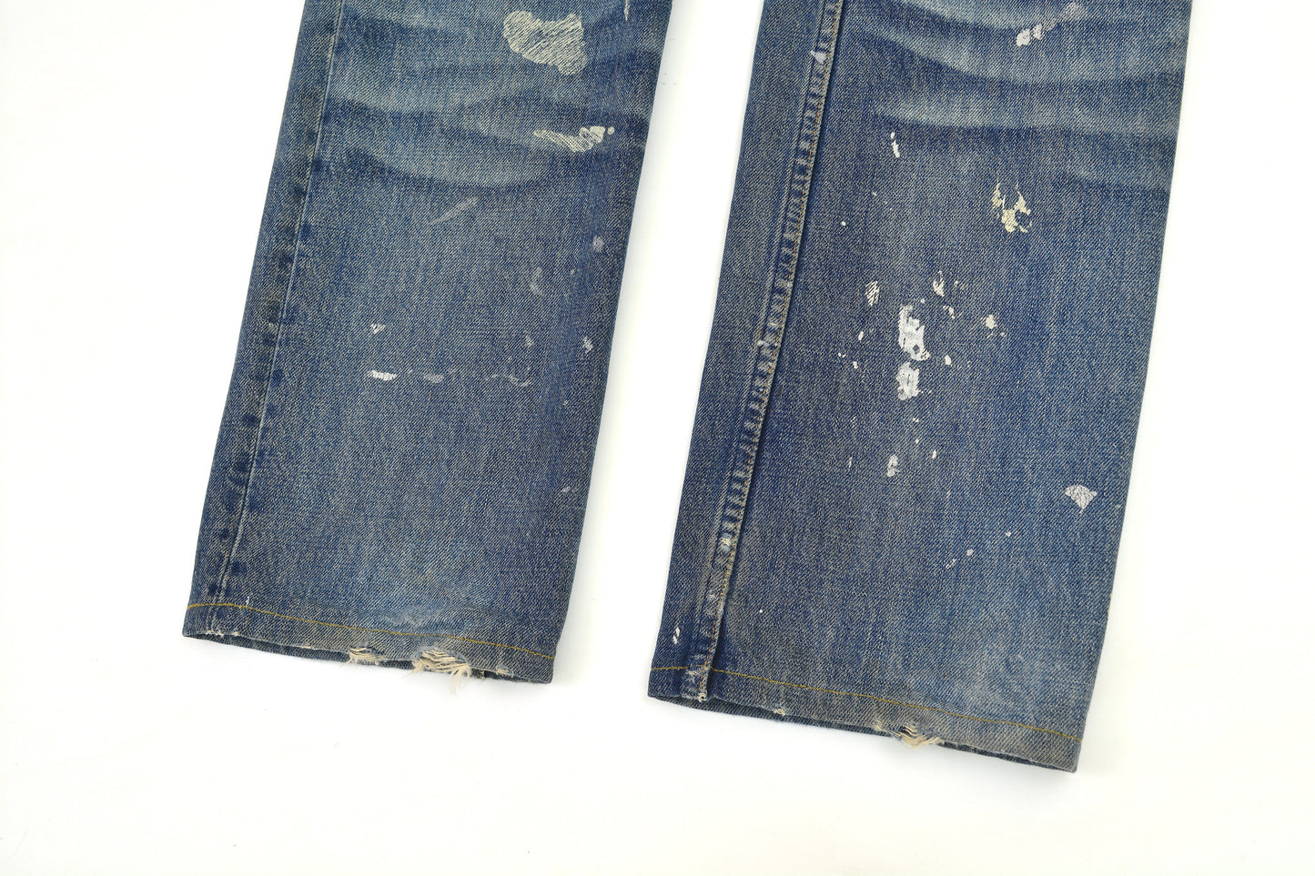 1998 Vintage Sanded Broken Denim Painter Jeans (Medium Wash)