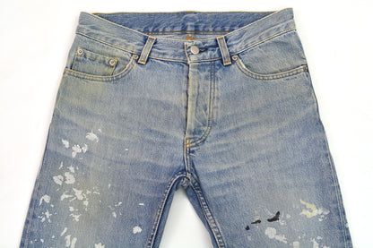 1999 Vintage Heavy Sanded Broken Denim Painter Jeans (Light Wash)