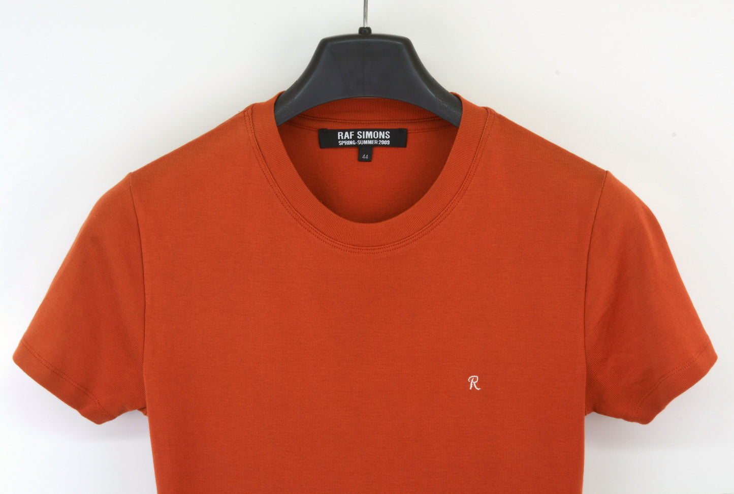 2009 Classic Slim T-Shirt with Embroidered Logo